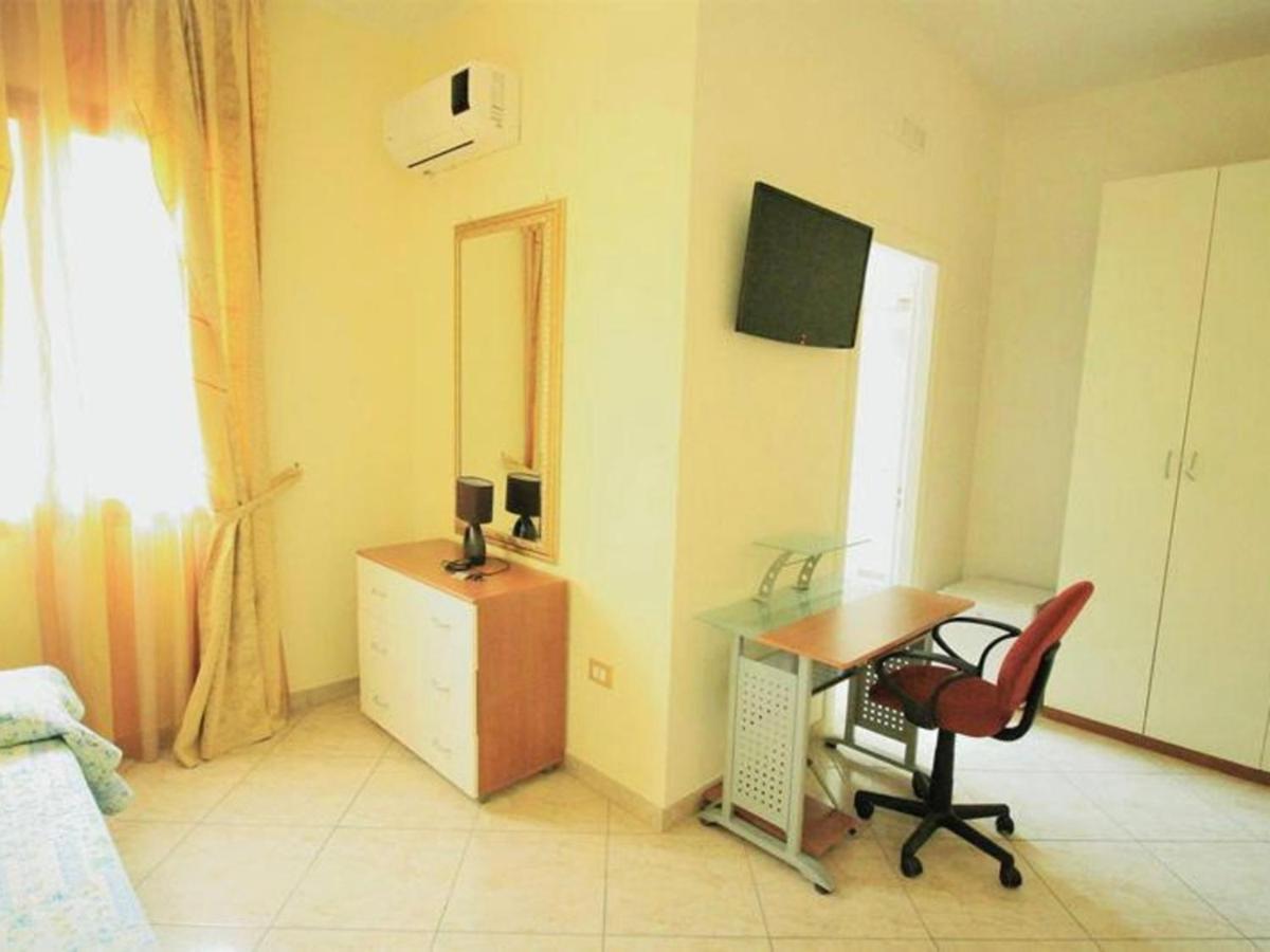 B&B Arcobaleno Salve Exterior photo